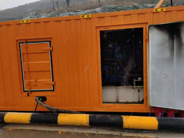 合水发电机出租 柴油发电机组电压低报警怎么办？